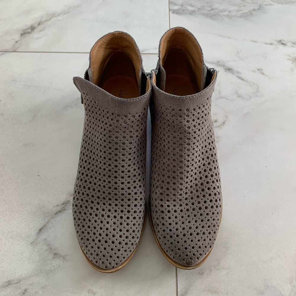 Lucky Brand Booties 7.5